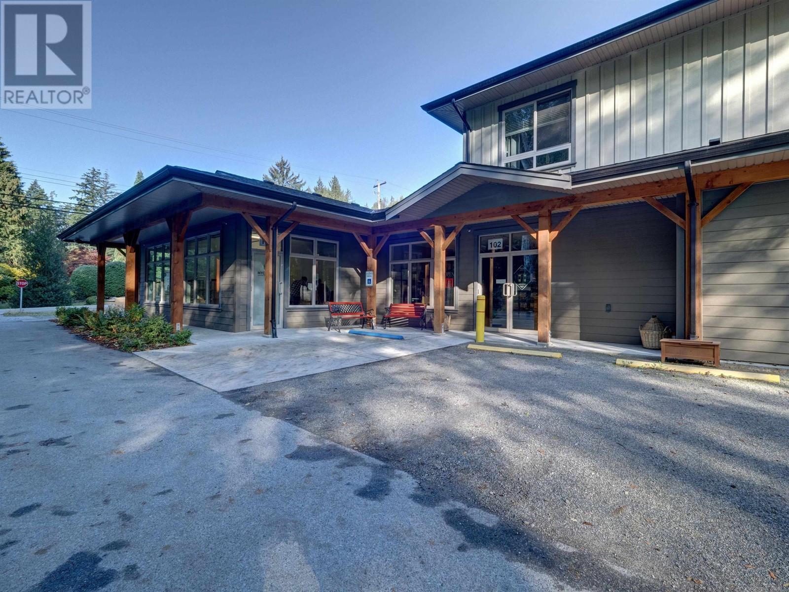 1680 FIELD ROAD, sechelt, British Columbia