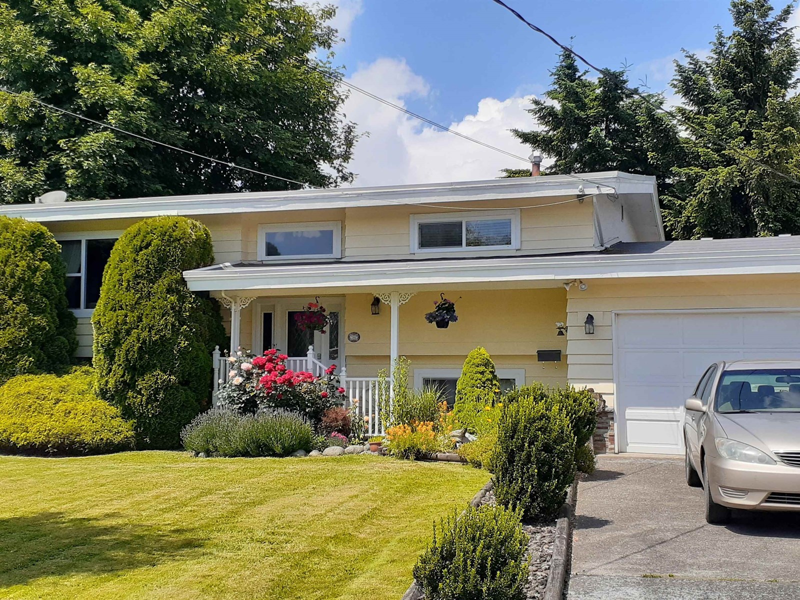 10101 Fairbanks Crescent, Fairfield Island, Chilliwack, British Columbia  V2P 5M4 - Photo 2 - R2989867