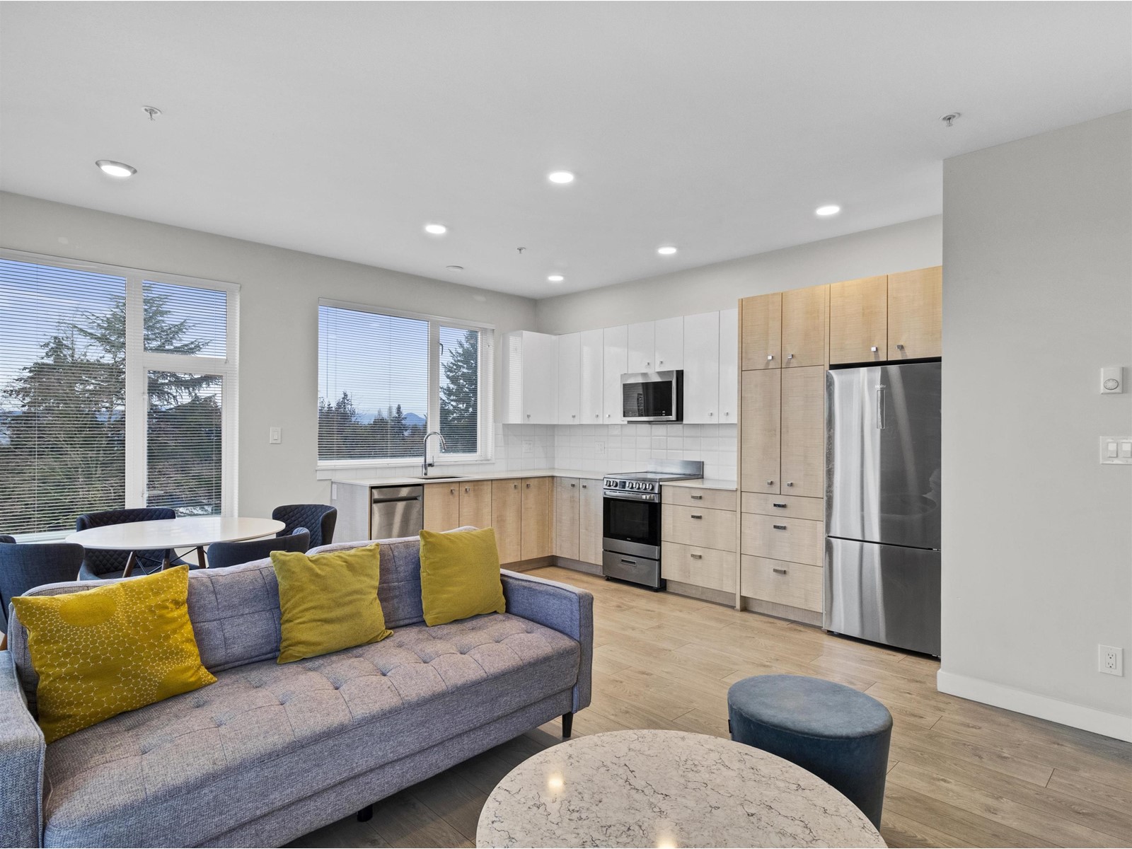 409 10838 Whalley Boulevard, Surrey, British Columbia  V3R 0G8 - Photo 12 - R2969619