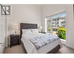 631 14TH STREET, West Vancouver property photo listing R3010700 for sale