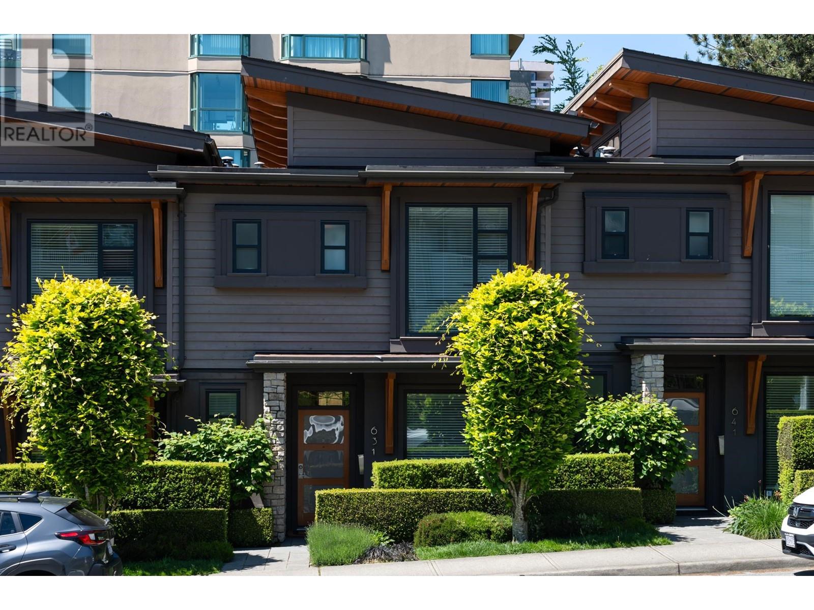 631 14TH STREET, West Vancouver, British Columbia