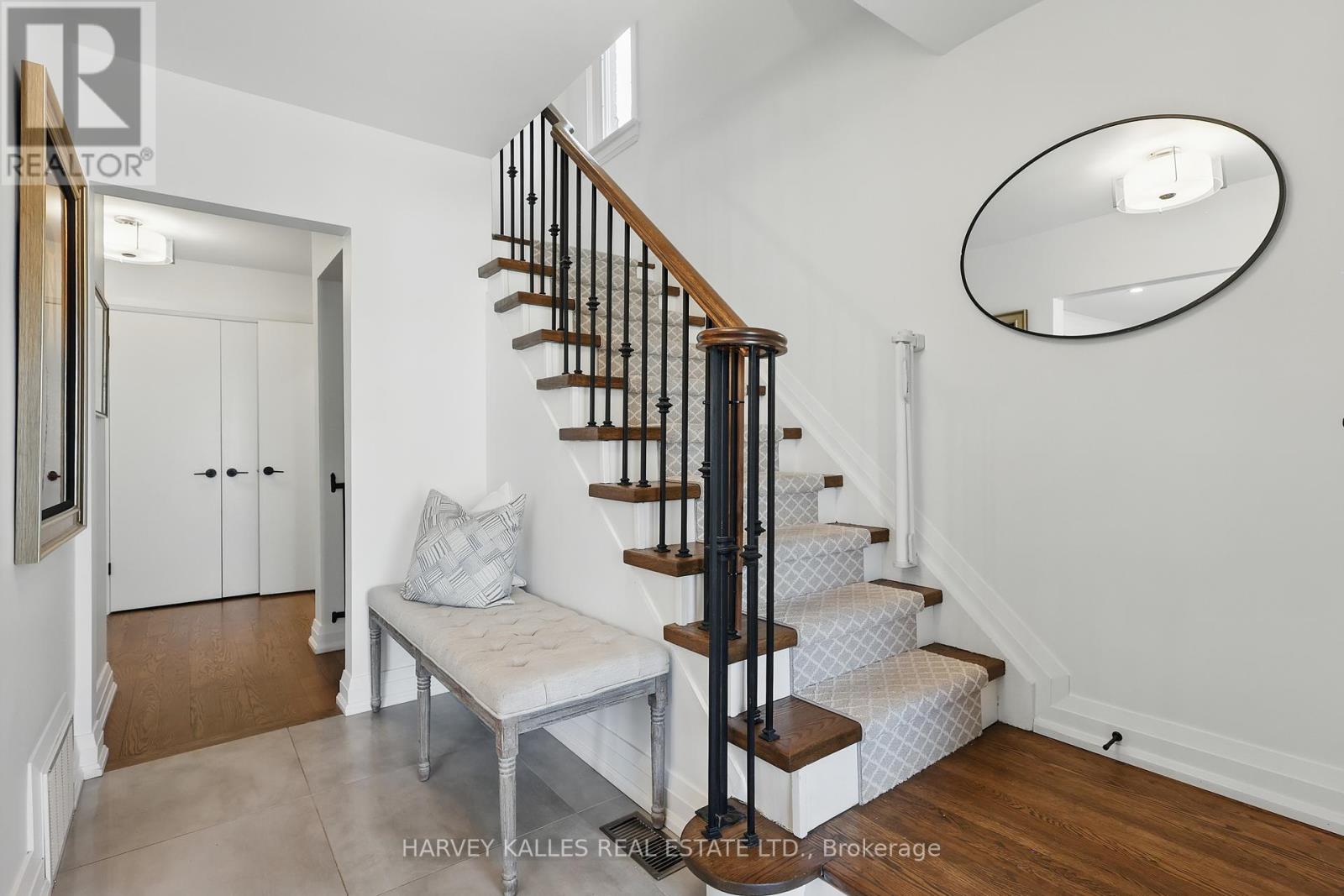 219 Delhi Avenue, Toronto, Ontario  M3H 1A9 - Photo 24 - C12193641