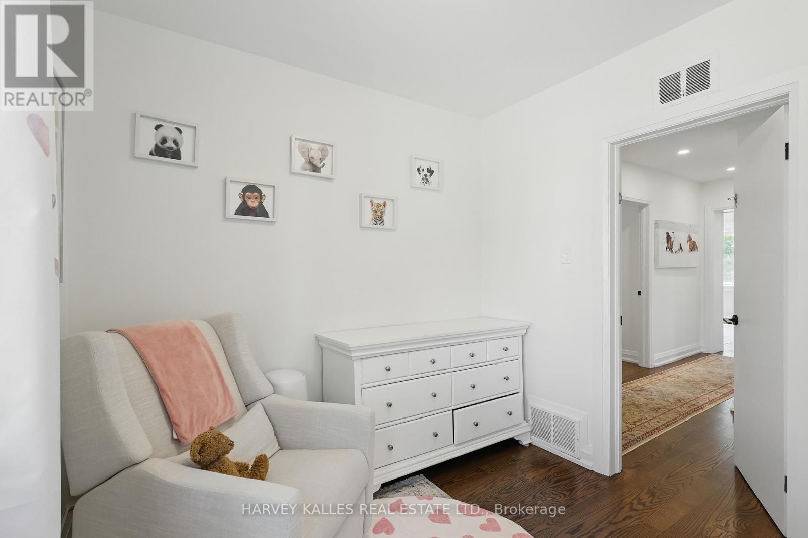 219 Delhi Avenue, Toronto, Ontario  M3H 1A9 - Photo 26 - C12193641