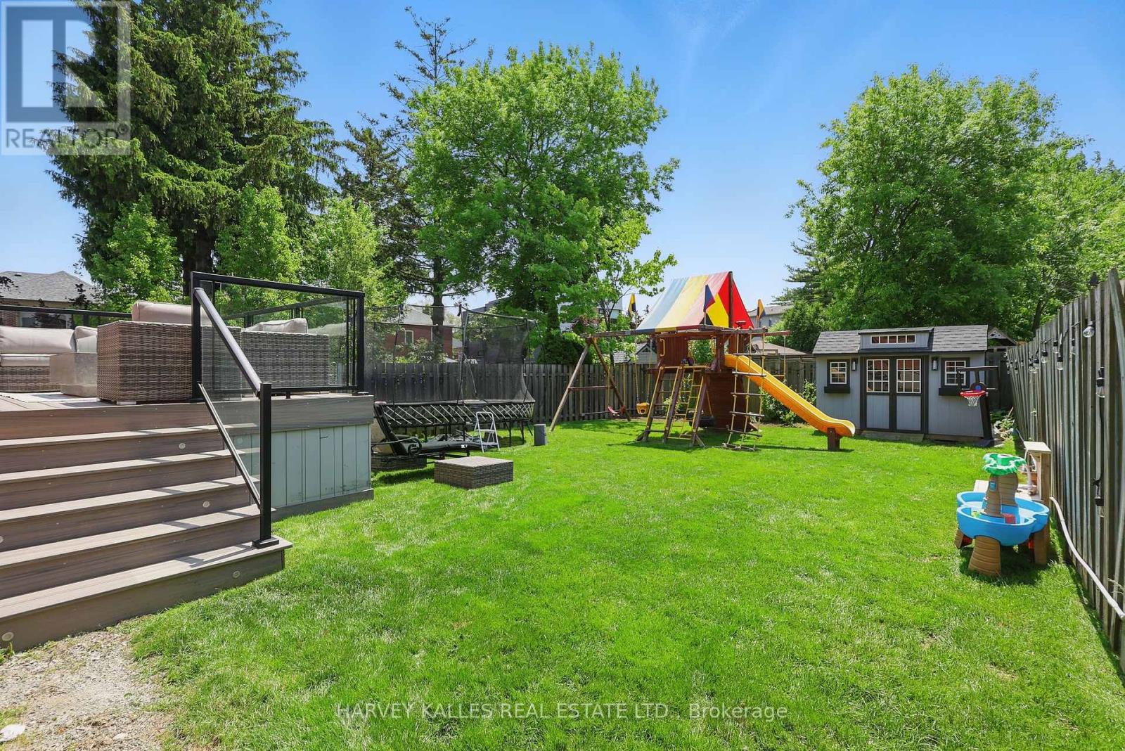 219 Delhi Avenue, Toronto, Ontario  M3H 1A9 - Photo 45 - C12193641