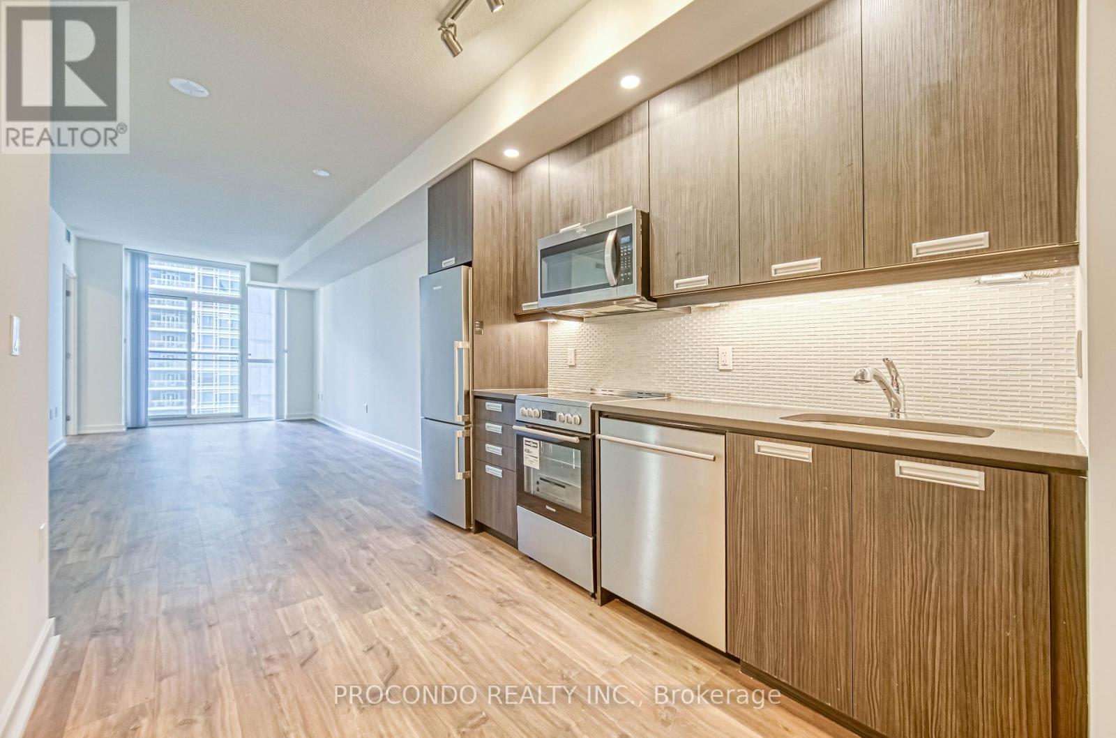 1405 - 99 John Street, Toronto, Ontario  M5V 0S6 - Photo 10 - C12193647