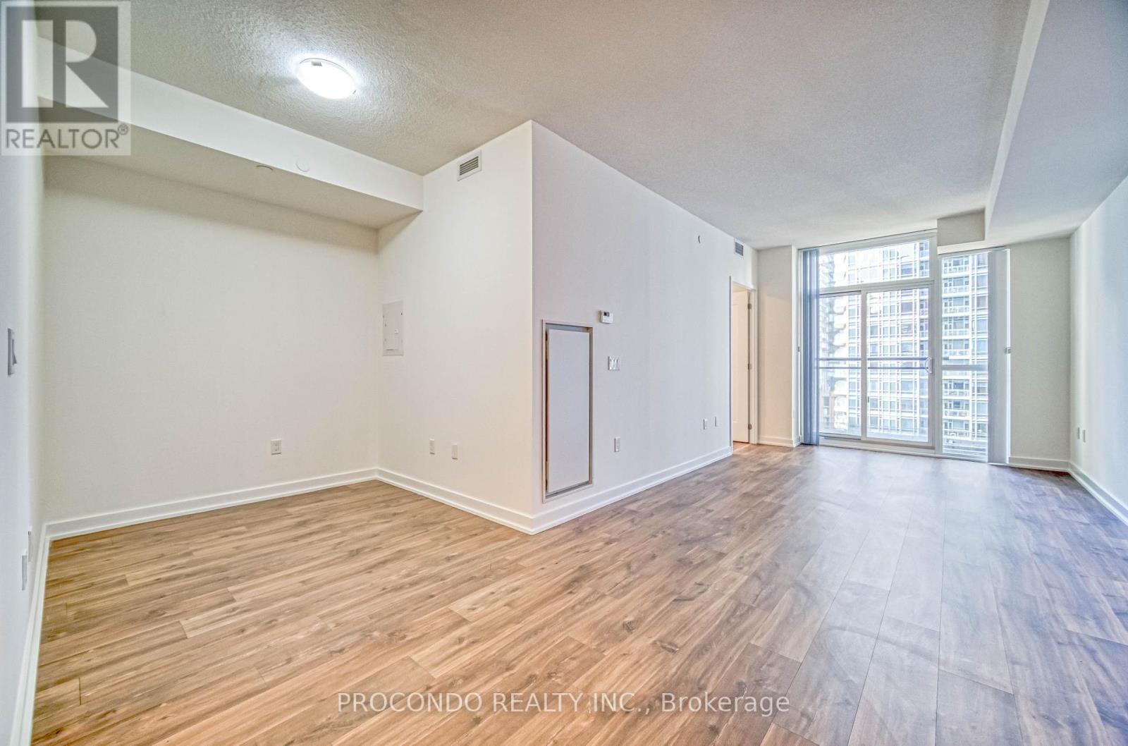 1405 - 99 John Street, Toronto, Ontario  M5V 0S6 - Photo 15 - C12193647