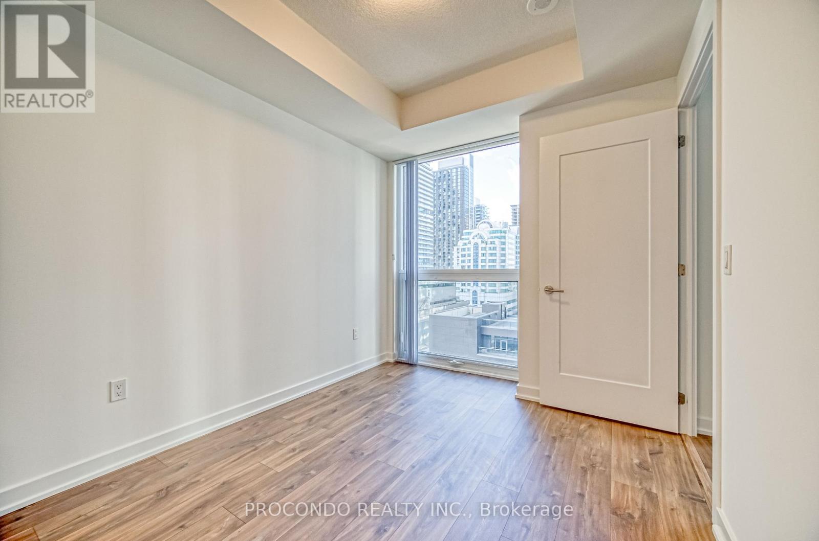 1405 - 99 John Street, Toronto, Ontario  M5V 0S6 - Photo 22 - C12193647