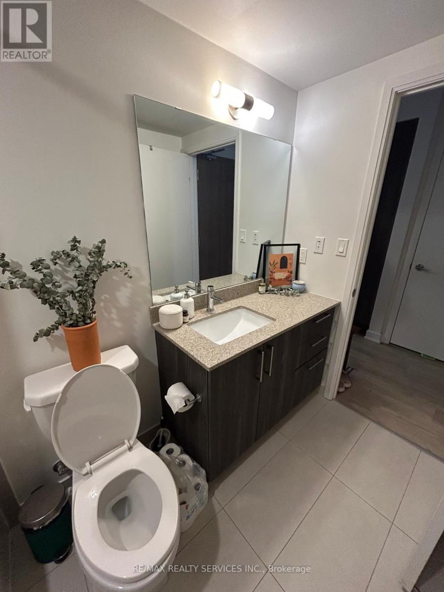 529e - 576 Front Street W, Toronto, Ontario  M5V 0P8 - Photo 16 - C12193650