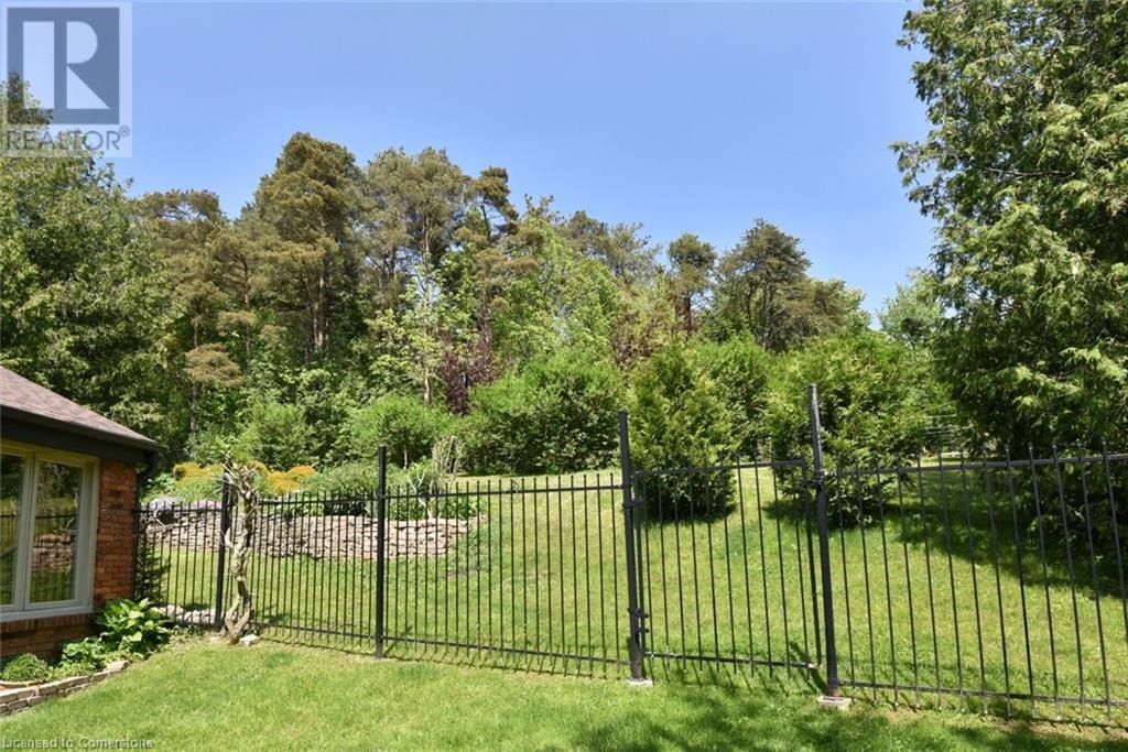 3 Harvest Court, Dundas, Ontario  L9H 5K2 - Photo 43 - 40736782