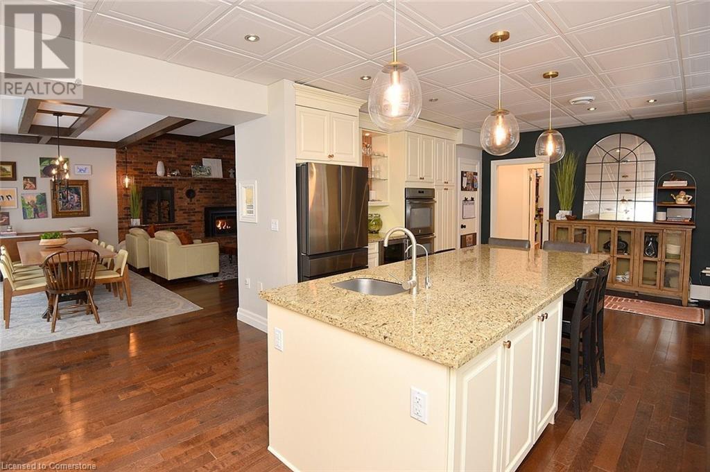 3 Harvest Court, Dundas, Ontario  L9H 5K2 - Photo 13 - 40736782