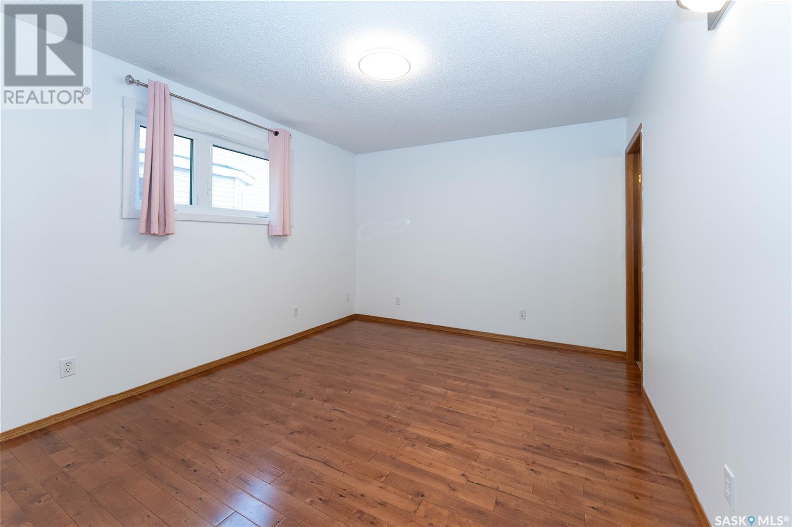 518 Bonli Crescent, Saskatoon, Saskatchewan  S7N 4A3 - Photo 15 - SK006632