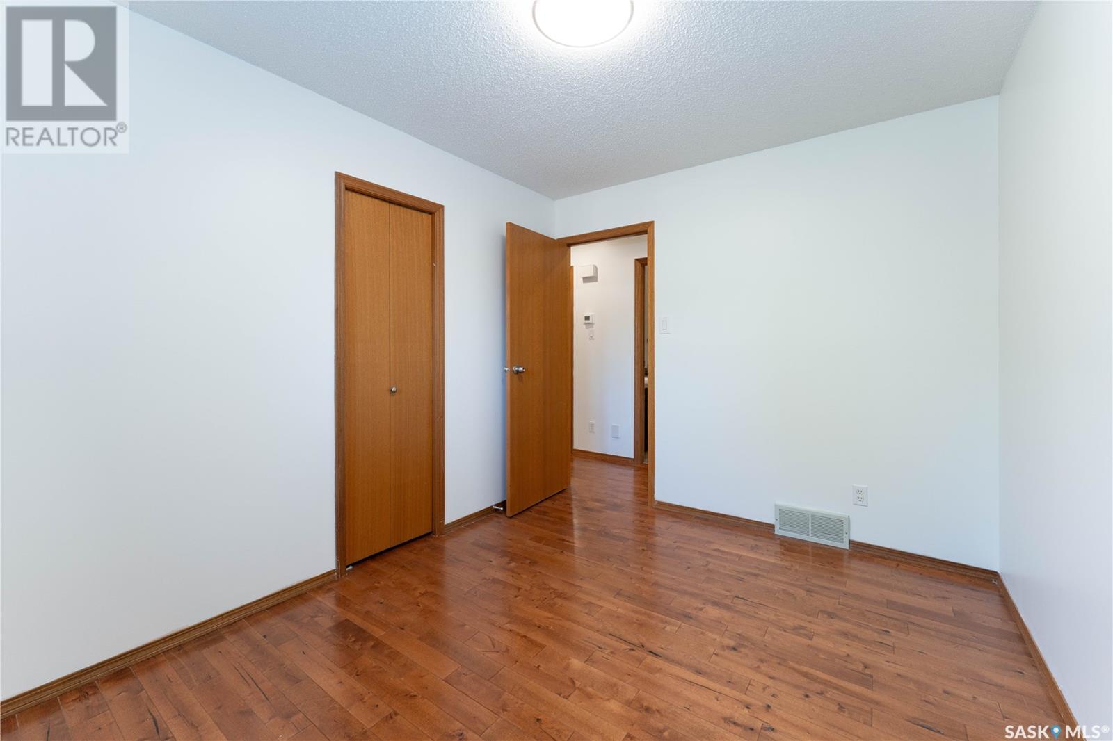 518 Bonli Crescent, Saskatoon, Saskatchewan  S7N 4A3 - Photo 14 - SK006632