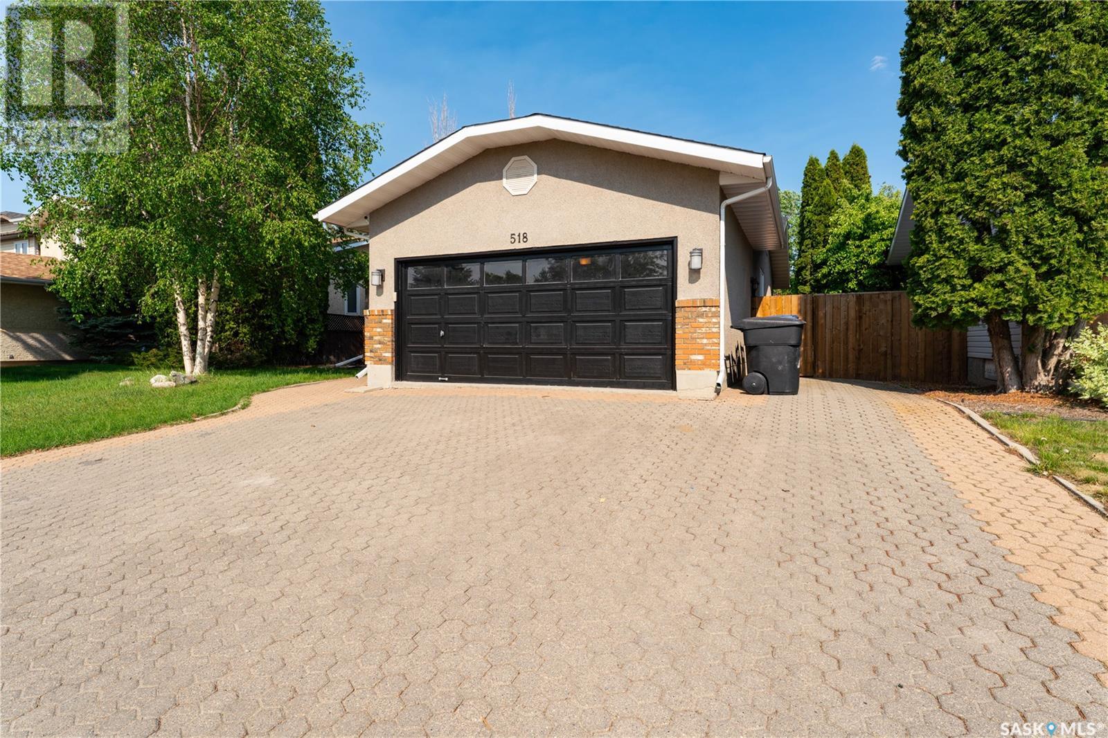 Property at 518 Bonli CRESCENT image 2