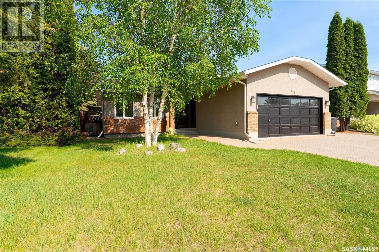 Property at 518 Bonli CRESCENT image 3