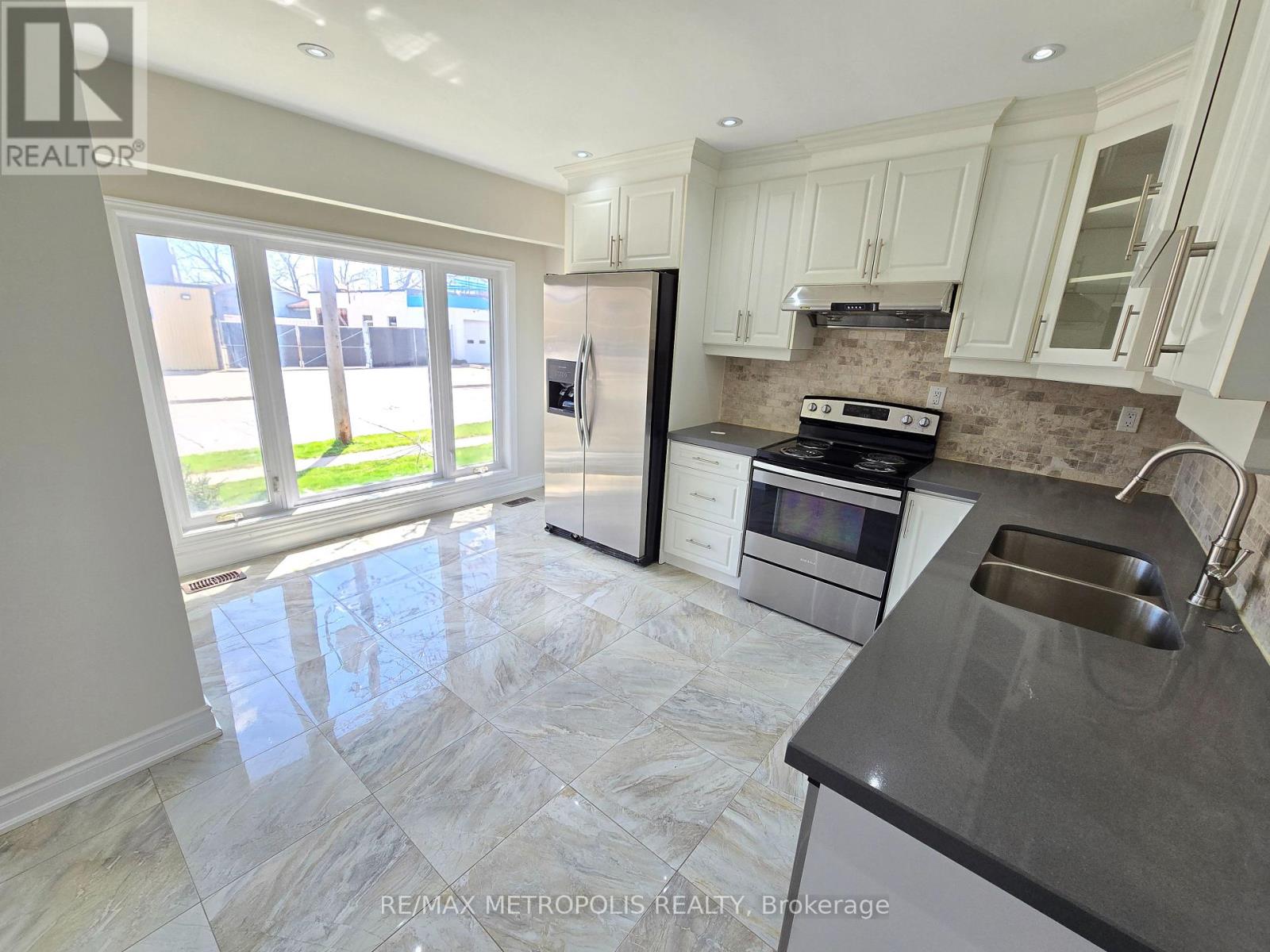 Main - 238 Toronto Avenue, Oshawa, Ontario  L1H 3C1 - Photo 12 - E12193627