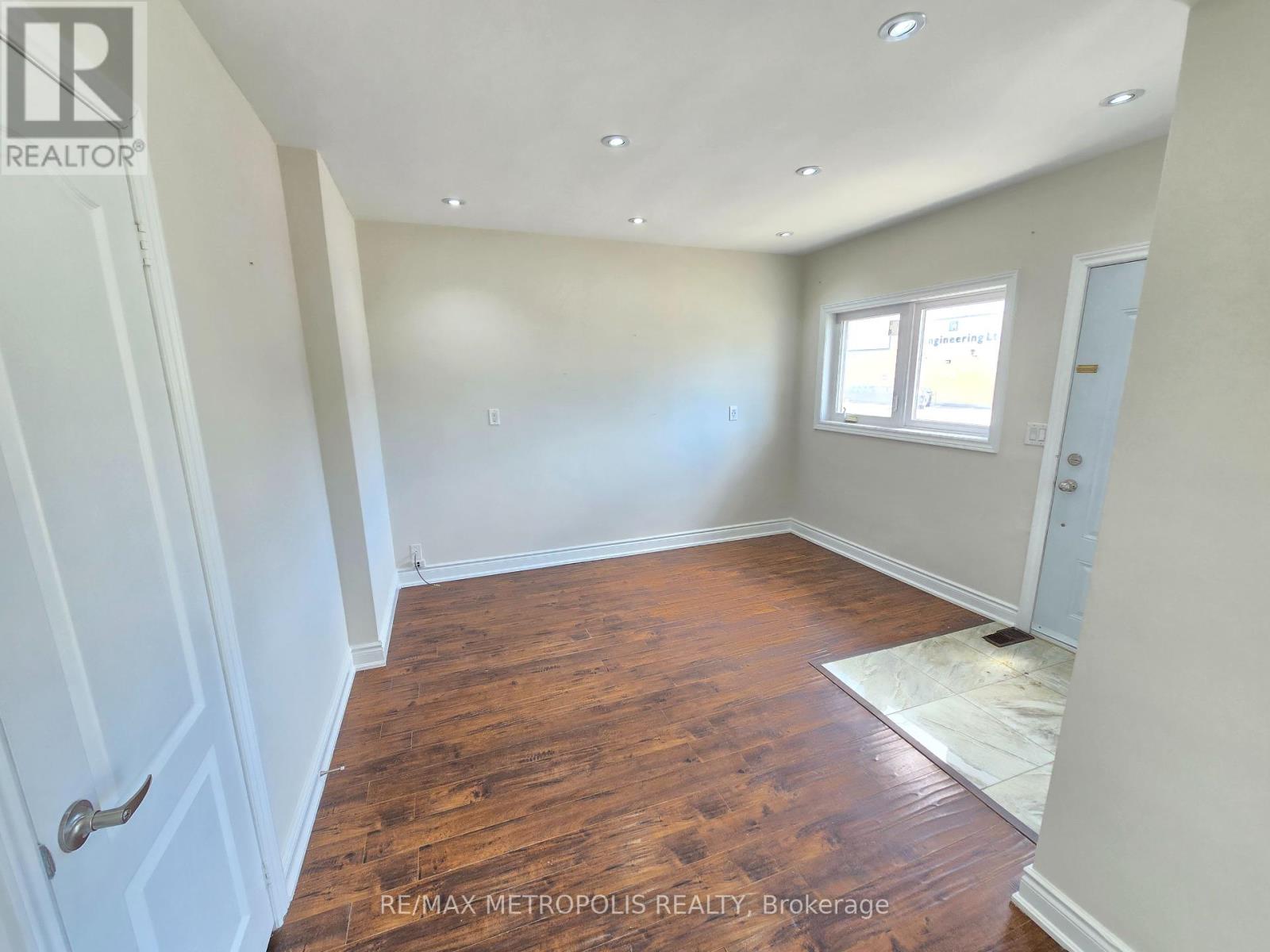 Main - 238 Toronto Avenue, Oshawa, Ontario  L1H 3C1 - Photo 5 - E12193627