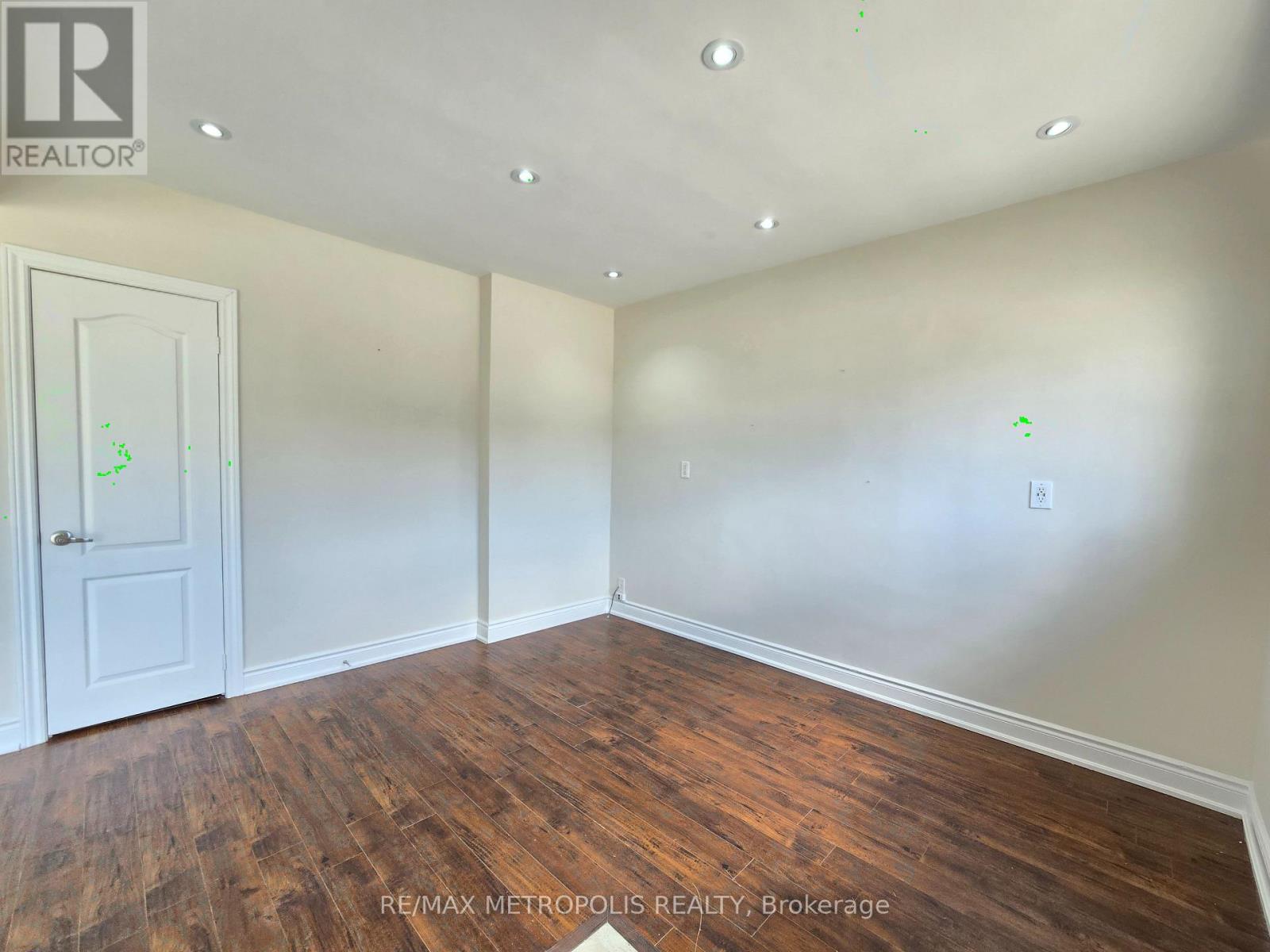 Main - 238 Toronto Avenue, Oshawa, Ontario  L1H 3C1 - Photo 8 - E12193627