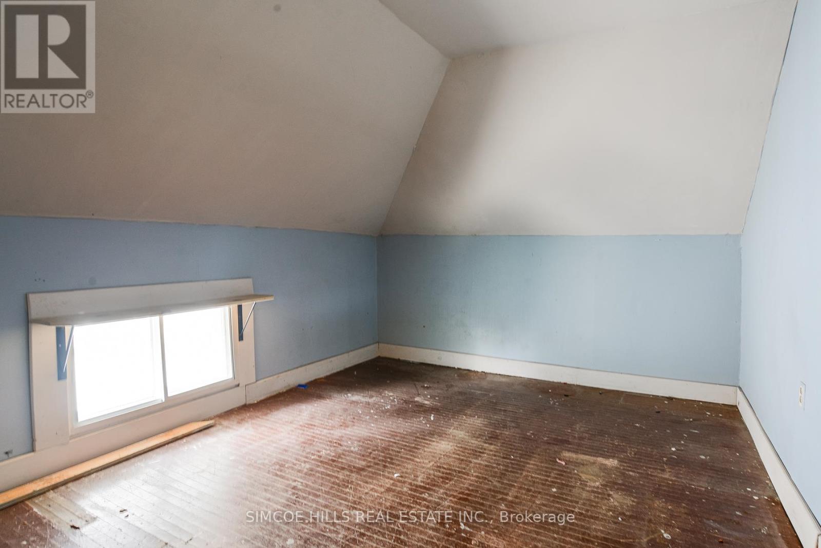 236 Front Street S, Orillia, Ontario  L3V 4T2 - Photo 16 - S12193616