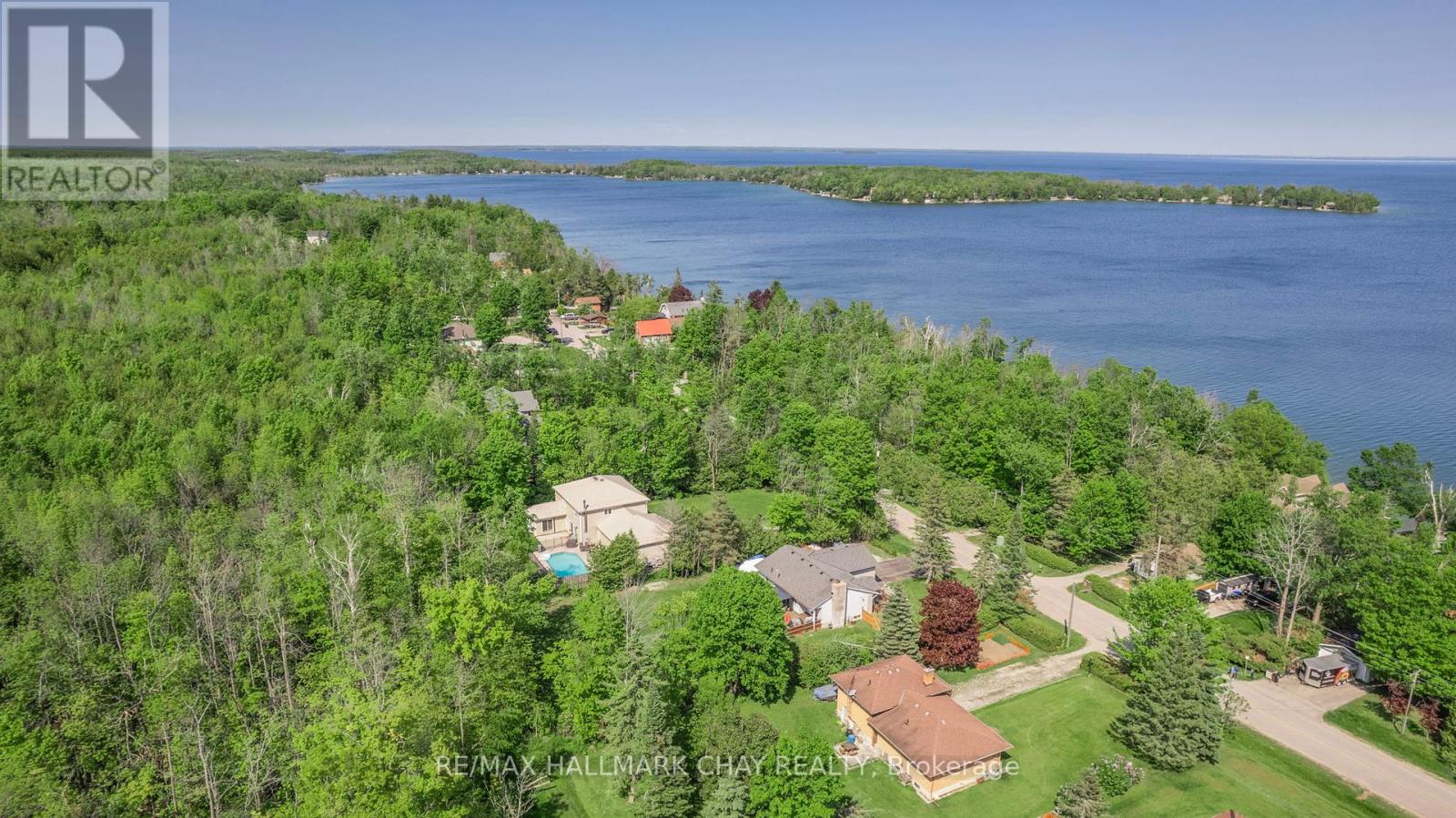 2330 Lakeshore Road E, Oro-Medonte, Ontario  L0L 1T0 - Photo 37 - S12193620
