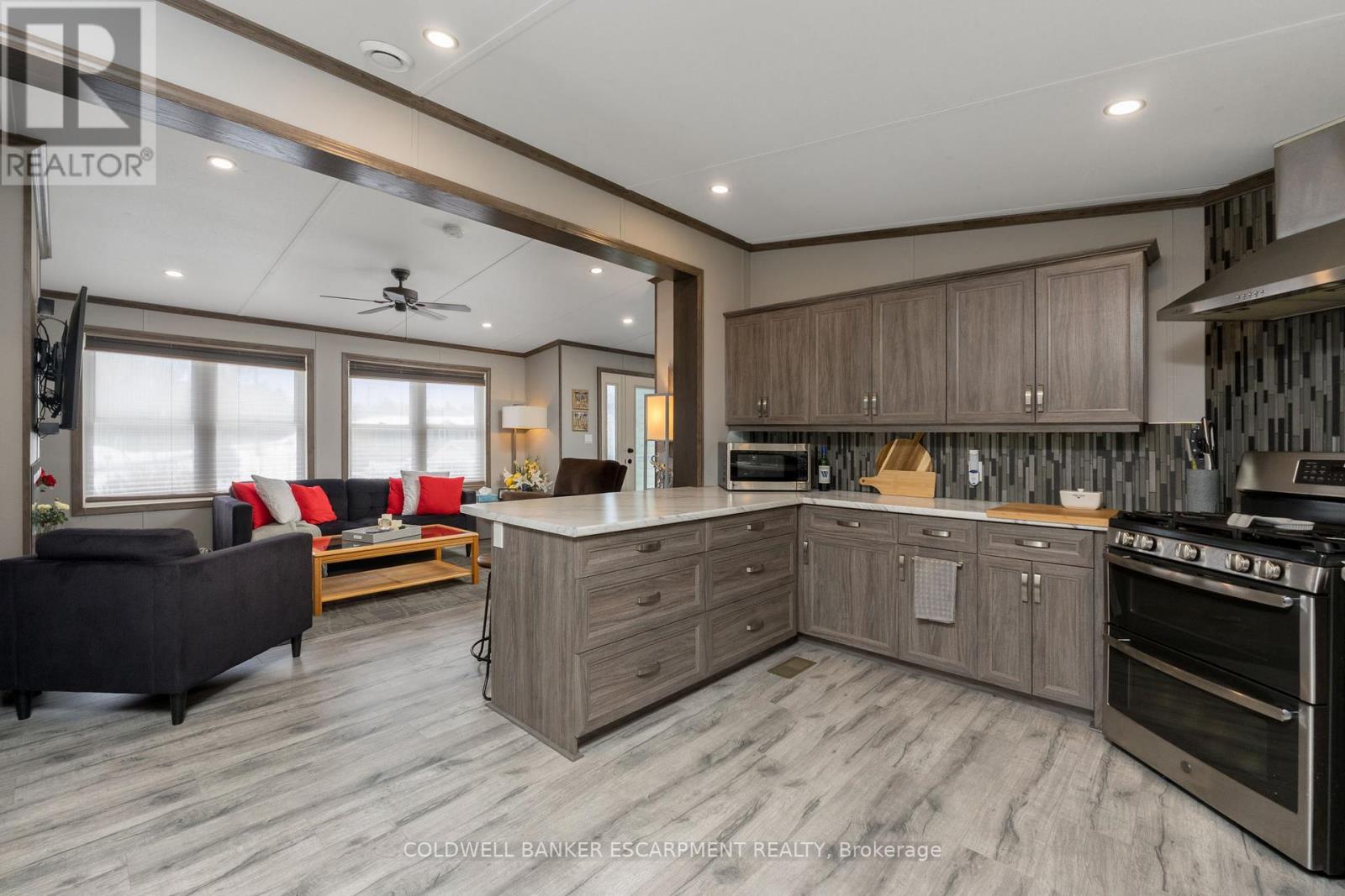 1 Cedar - 4449 Milburough Line, Burlington, Ontario  L7P 0C5 - Photo 11 - W12001418