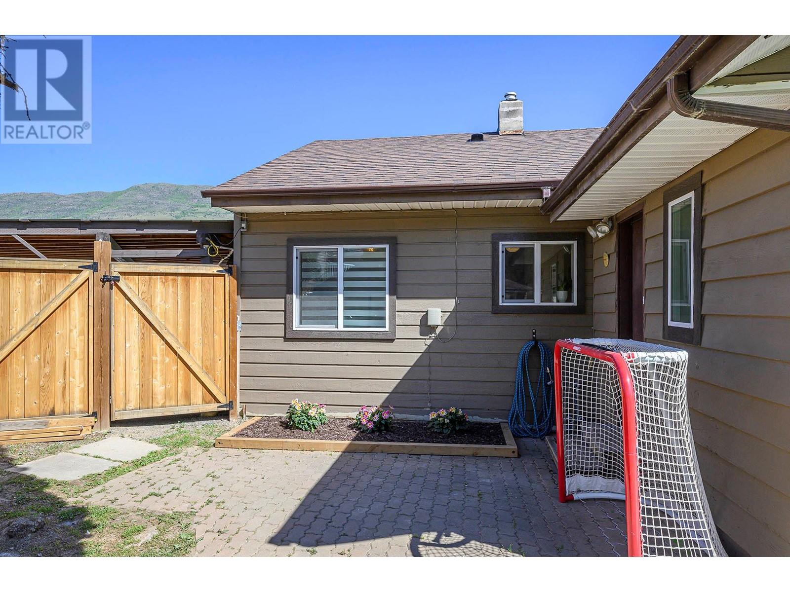 2820 Westsyde Road, Kamloops, British Columbia  V2B 7E3 - Photo 37 - 10350670