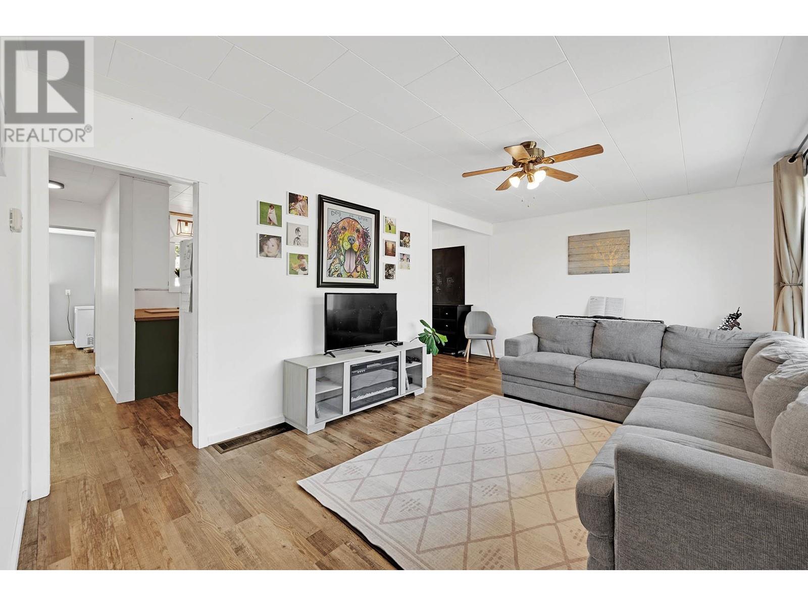 Property at 2820 WESTSYDE Road image 5