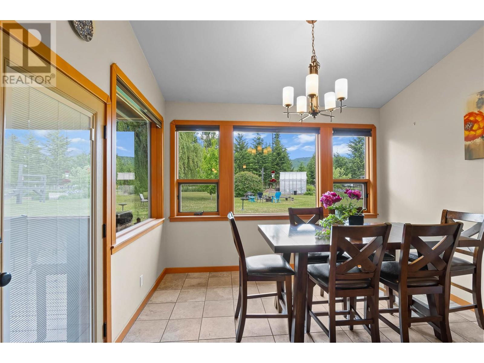 337 Sunshine Valley Road, Clearwater, British Columbia  V0E 1N2 - Photo 14 - 10350559