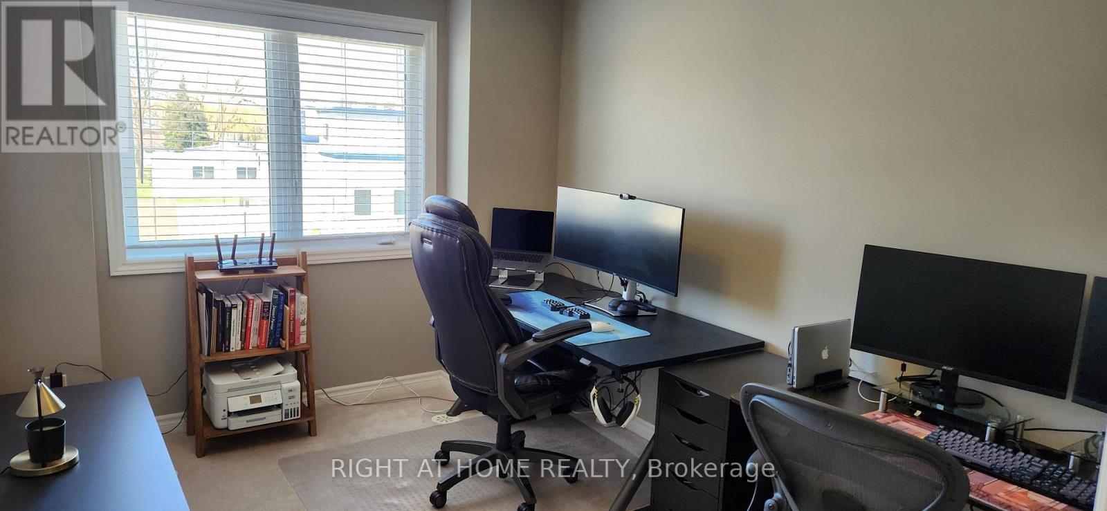 7-04 - 2420 Baronwood Drive, Oakville (Wm Westmount), Ontario  L6M 0X6 - Photo 21 - W12193660