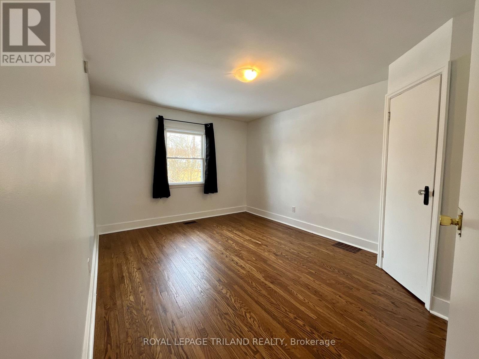 144 Victoria Street, London East, Ontario  N6A 2B7 - Photo 7 - X12193672