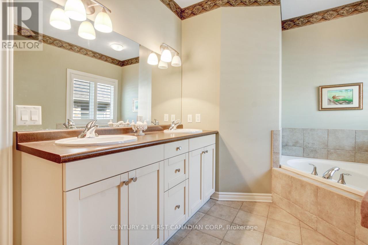 2137 Jack Nash Drive, London South, Ontario  N6K 5R1 - Photo 19 - X12193724