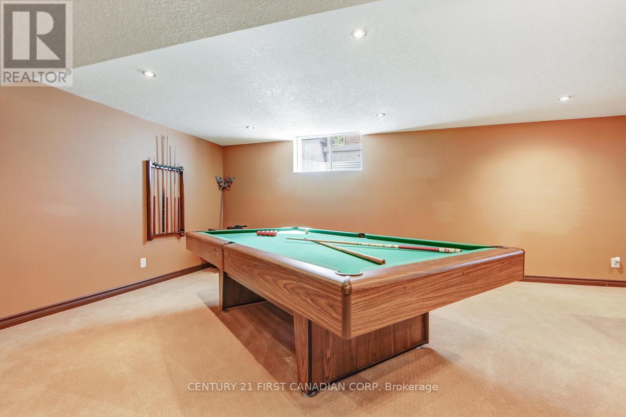 2137 Jack Nash Drive, London South, Ontario  N6K 5R1 - Photo 23 - X12193724
