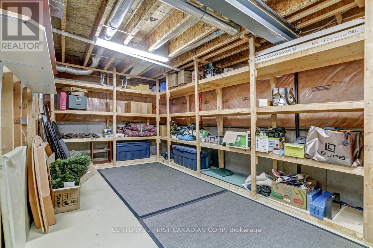 2137 Jack Nash Drive, London South, Ontario  N6K 5R1 - Photo 30 - X12193724