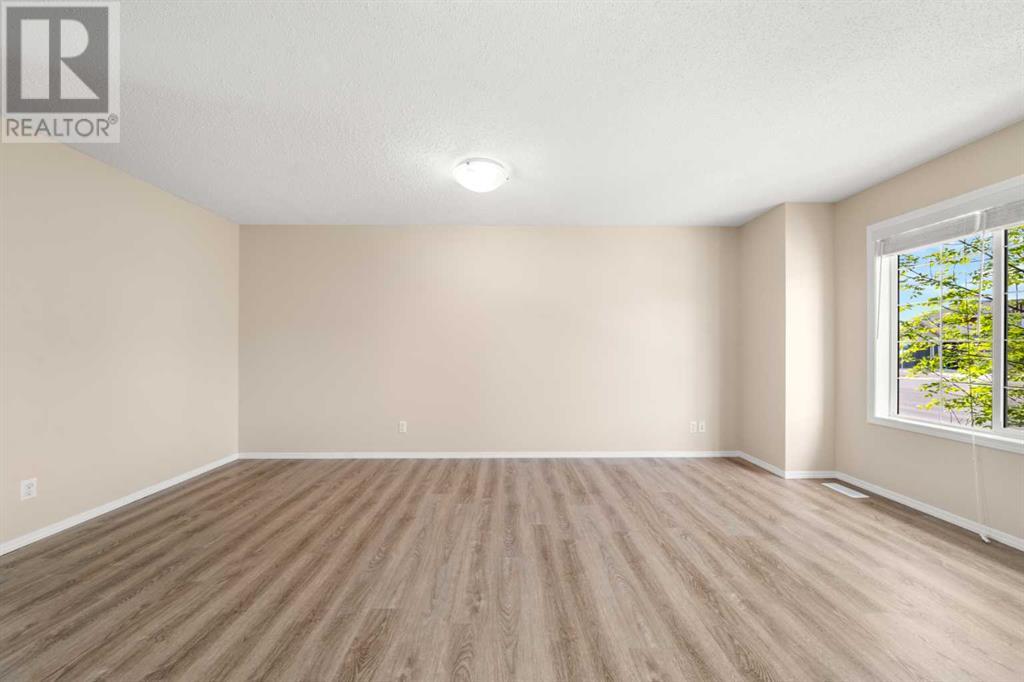 Property at 481 Cimarron Boulevard image 4
