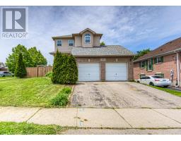 112 MILFOIL CRESCENT, Kitchener, Ontario