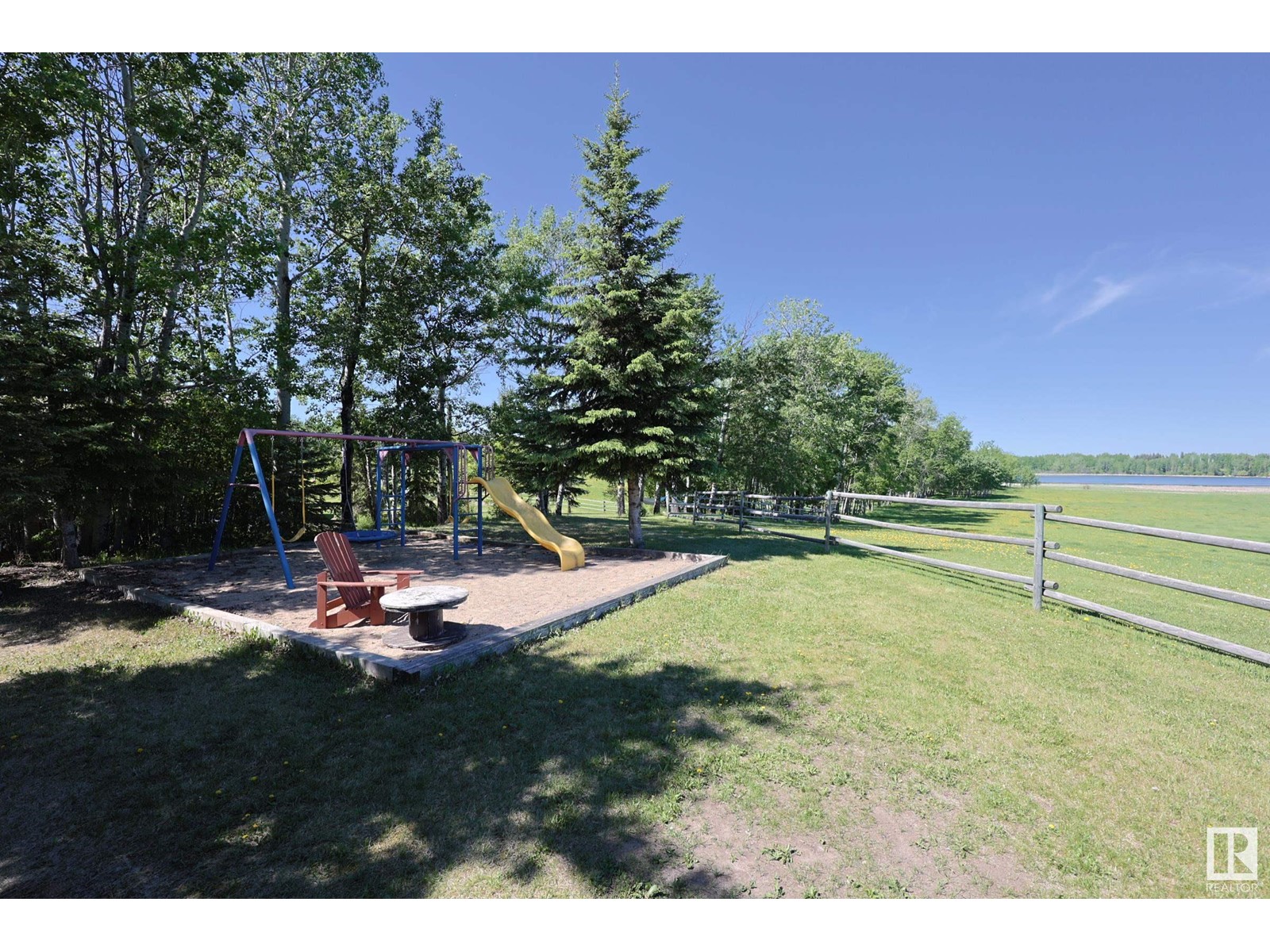 240002 Twp Rd 674, Rural Athabasca County, Alberta  T0S 0A1 - Photo 44 - E4440154