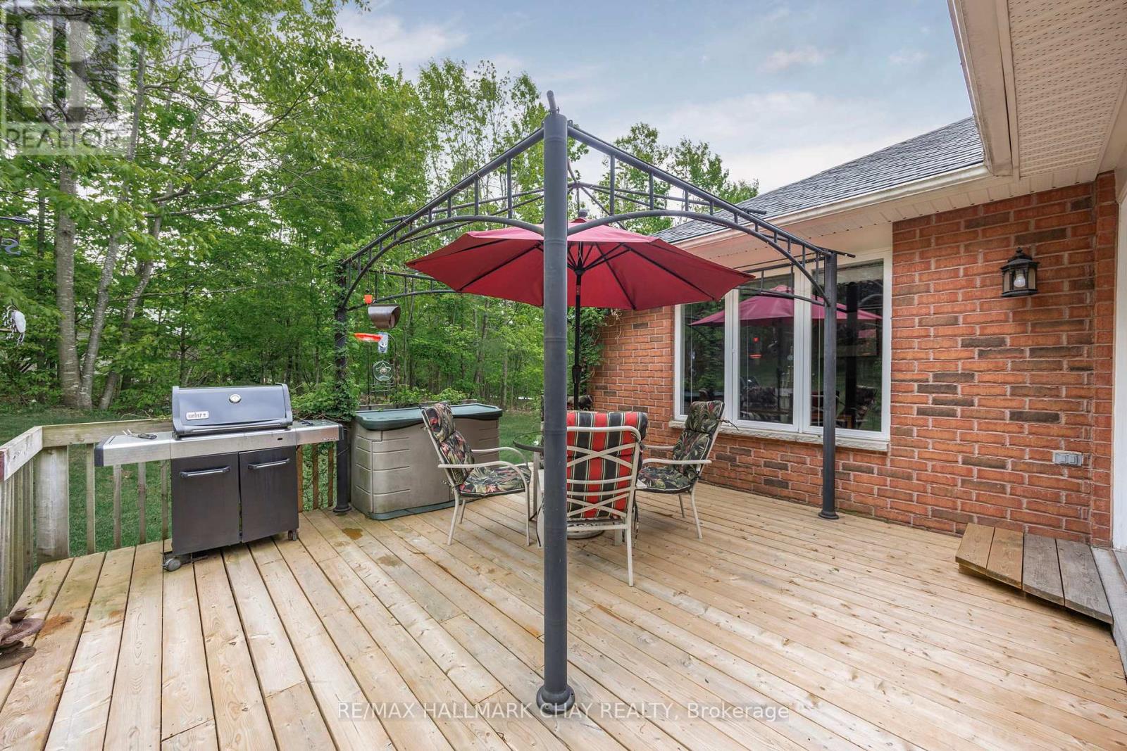 7 Pineview Drive, Oro-Medonte, Ontario  L0L 2L0 - Photo 36 - S12191930