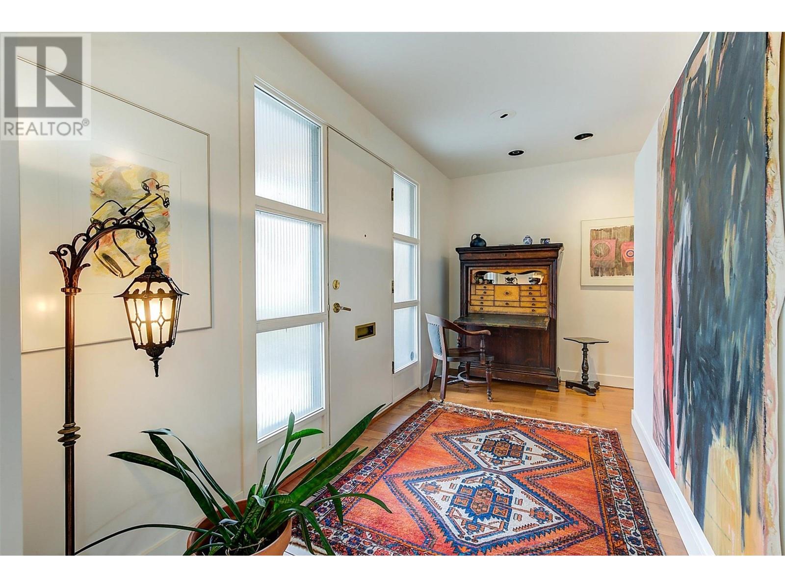 Property at 2021 Abbott Street image 3