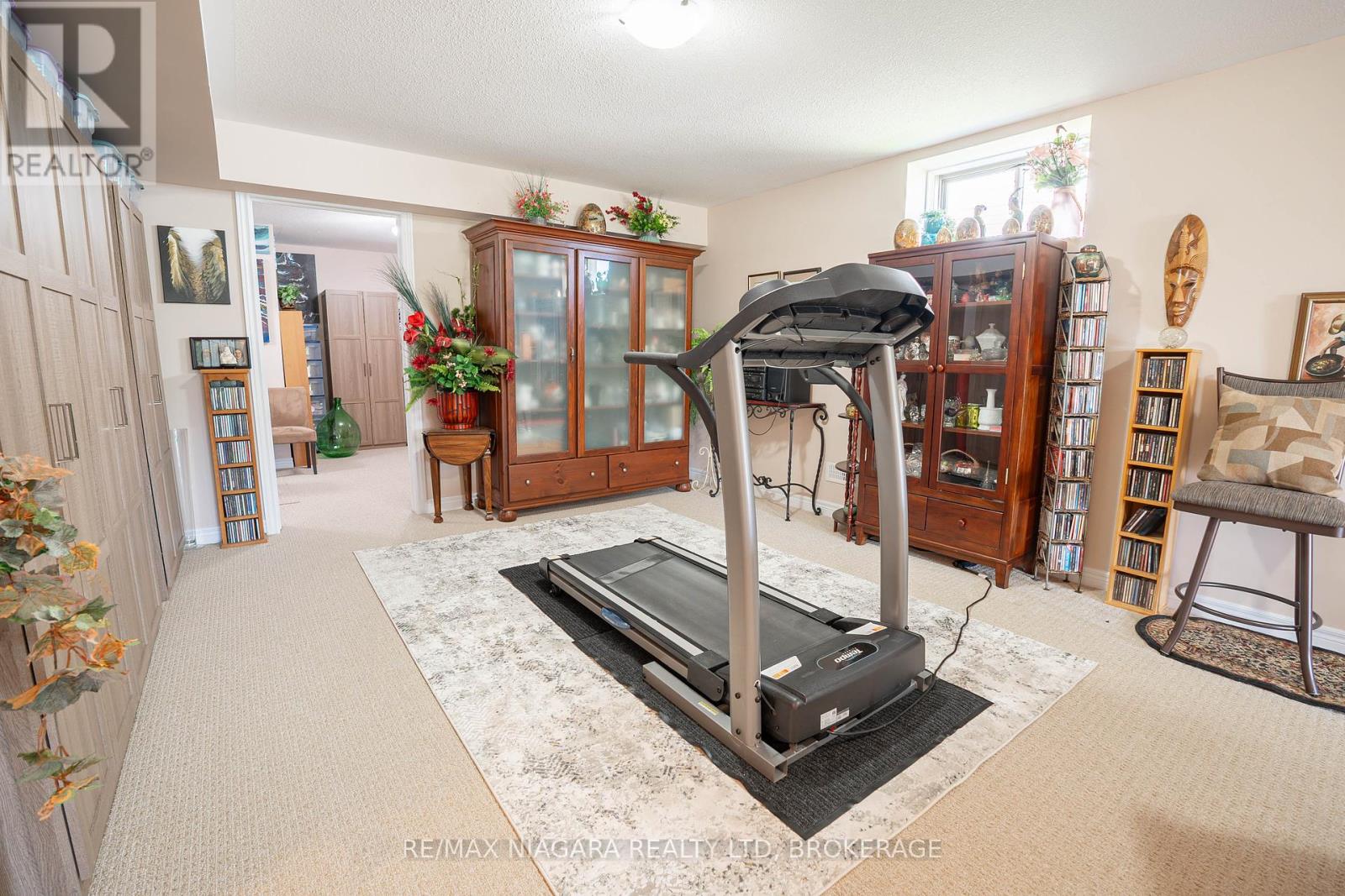 14 - 77 Avery Crescent, St. Catharines (Oakdale), Ontario  L2P 0E5 - Photo 30 - X12193709