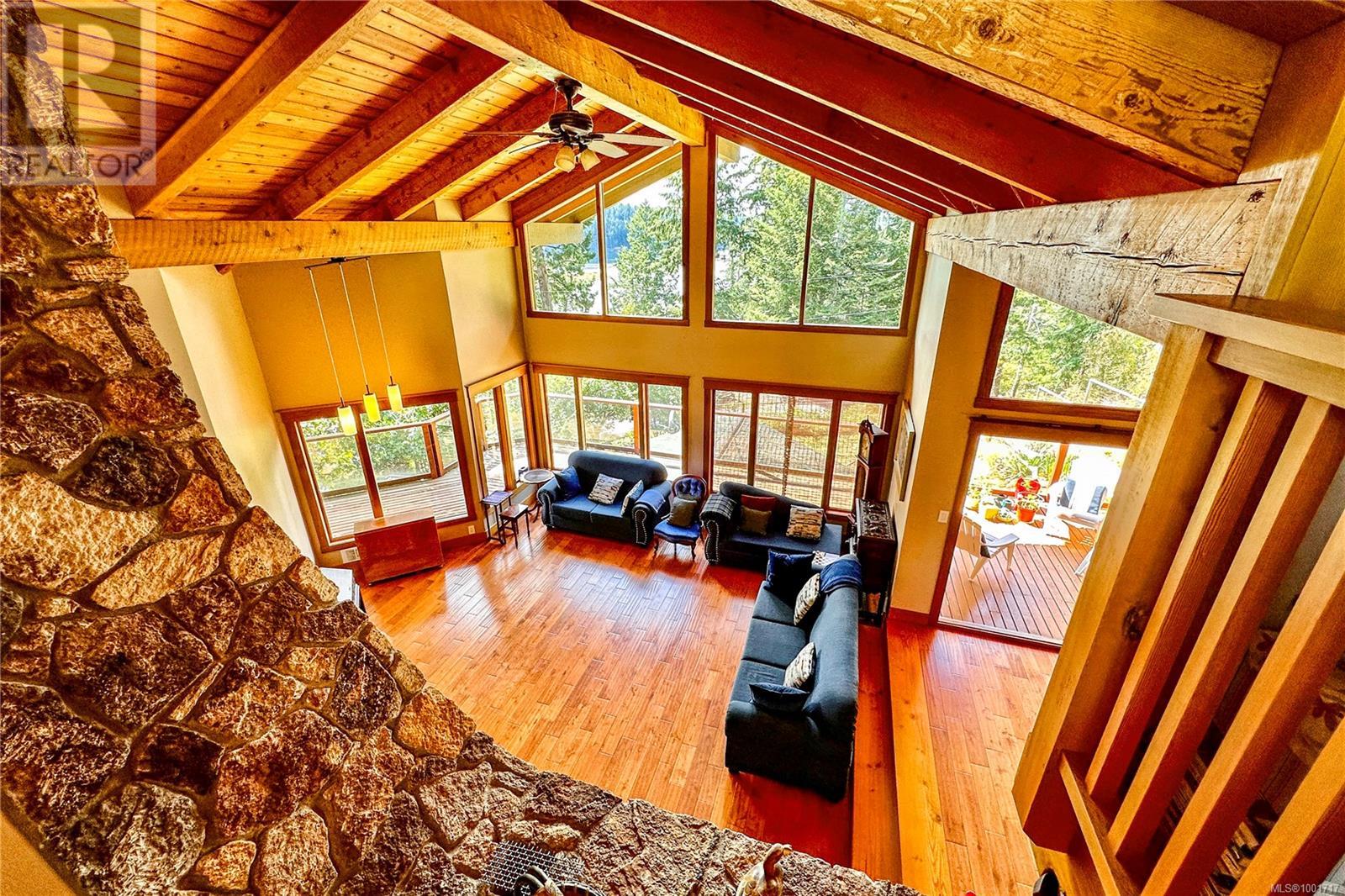 784 Cliffe Rd, Quadra Island, British Columbia  V0P 1H0 - Photo 3 - 1001717