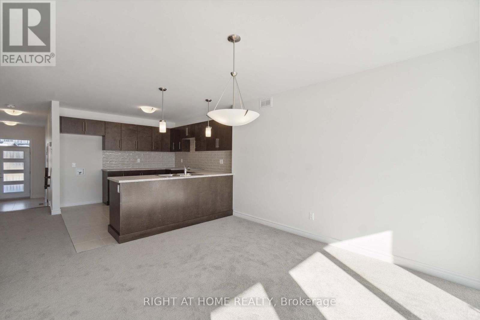 56 Griffith Way, Carleton Place, Ontario  K7C 0S4 - Photo 26 - X12193726
