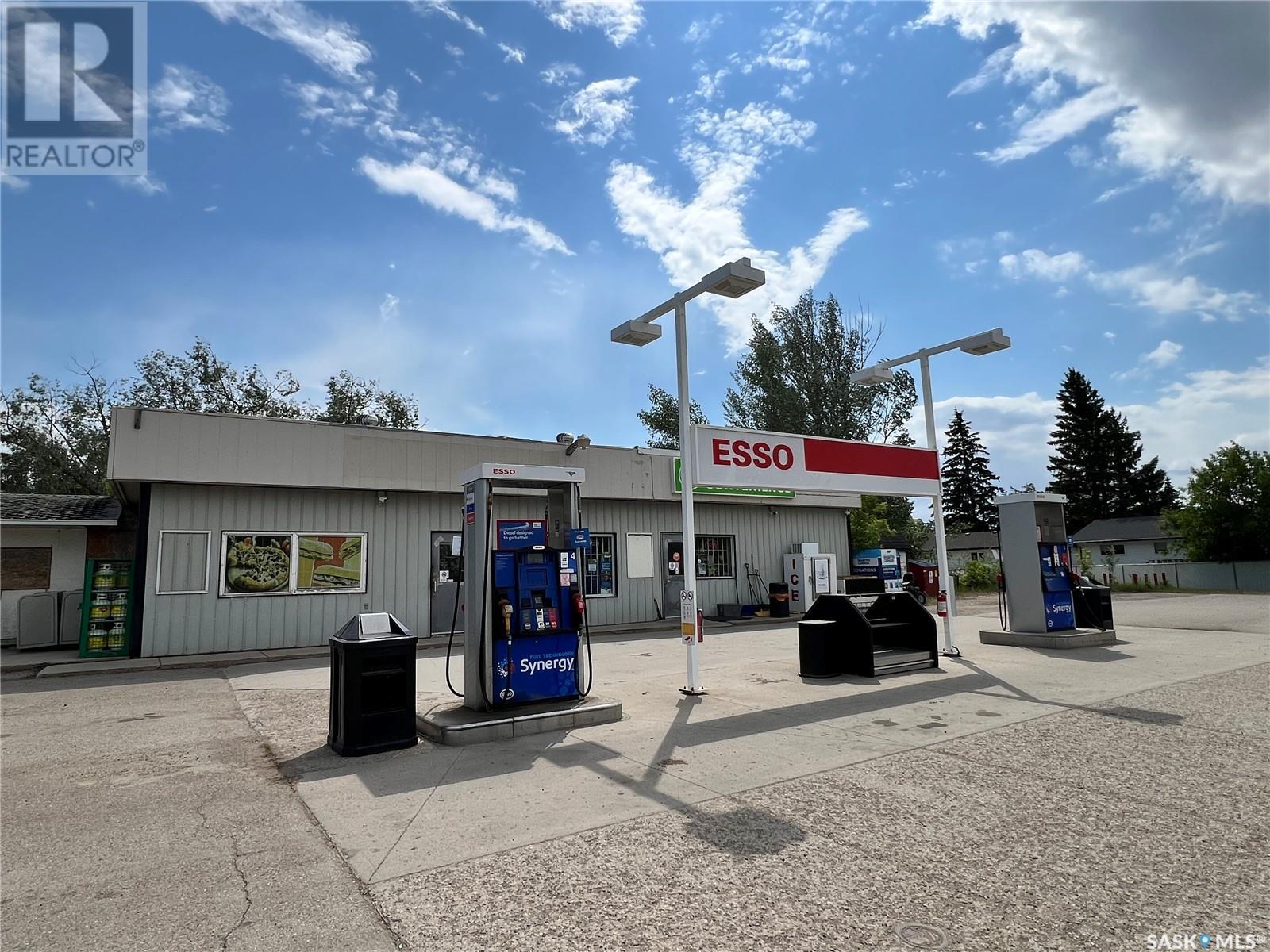 6051 Saskatchewan Street, Rosthern, Saskatchewan  S0K 3R0 - Photo 3 - SK008170