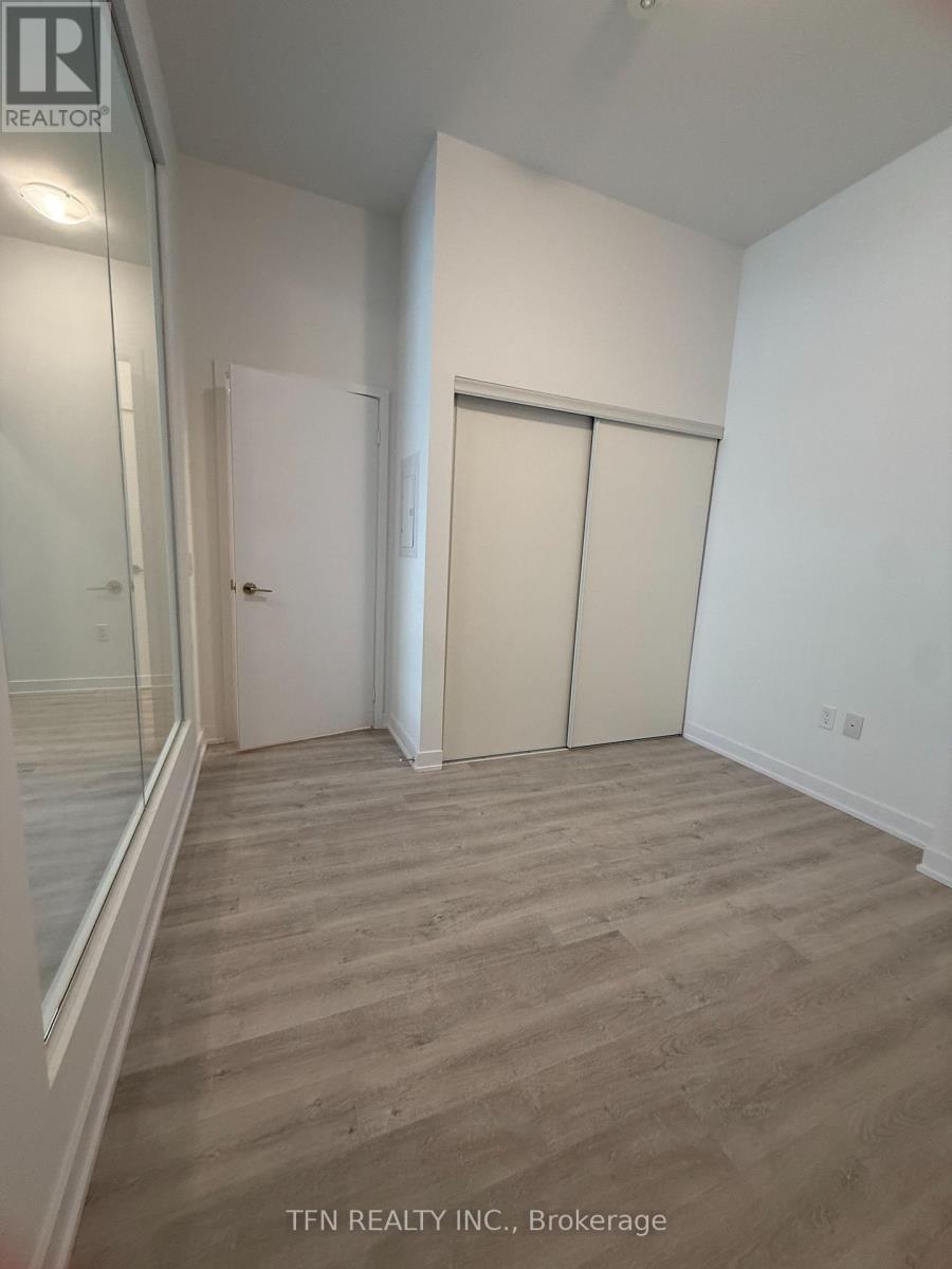 208 - 15 Richardson Street, Toronto, Ontario  M5A 0S6 - Photo 6 - C12193669