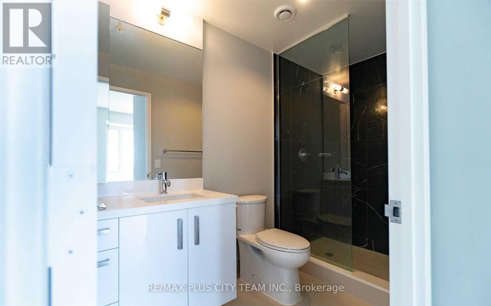 S609 - 120 Bayview Avenue, Toronto, Ontario  M5A 0G4 - Photo 20 - C12193704
