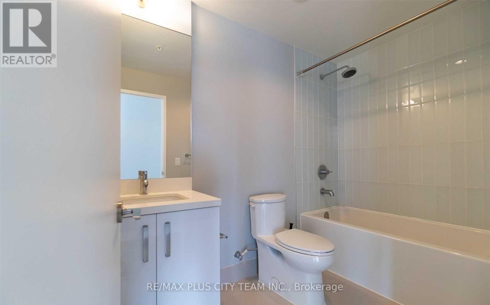 S609 - 120 Bayview Avenue, Toronto, Ontario  M5A 0G4 - Photo 22 - C12193704