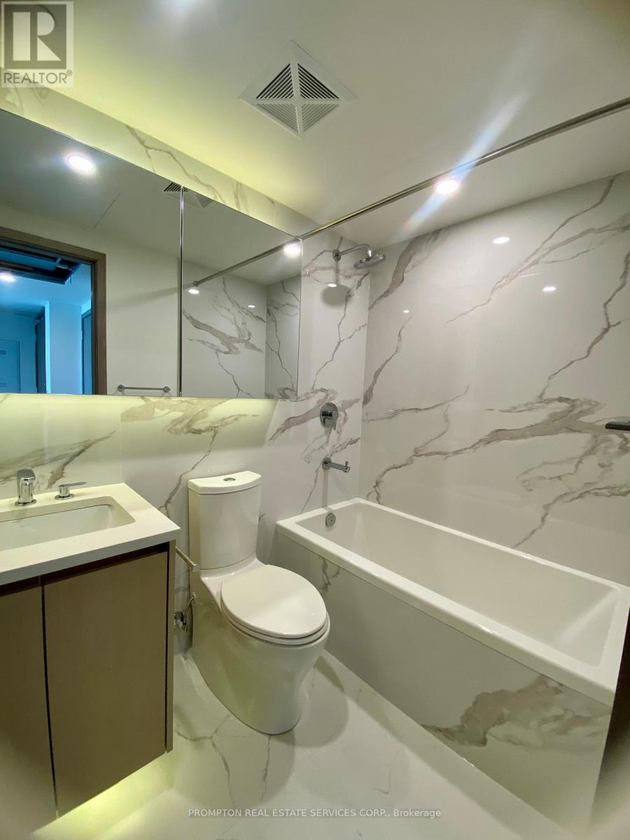 2715 - 1 Concord Cityplace Way, Toronto (Waterfront Communities), Ontario  M5V 0X3 - Photo 12 - C12193717
