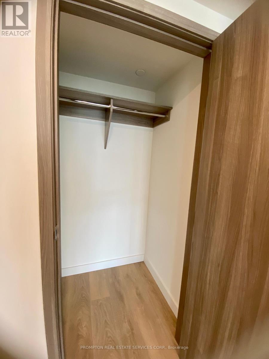 2715 - 1 Concord Cityplace Way, Toronto (Waterfront Communities), Ontario  M5V 0X3 - Photo 15 - C12193717