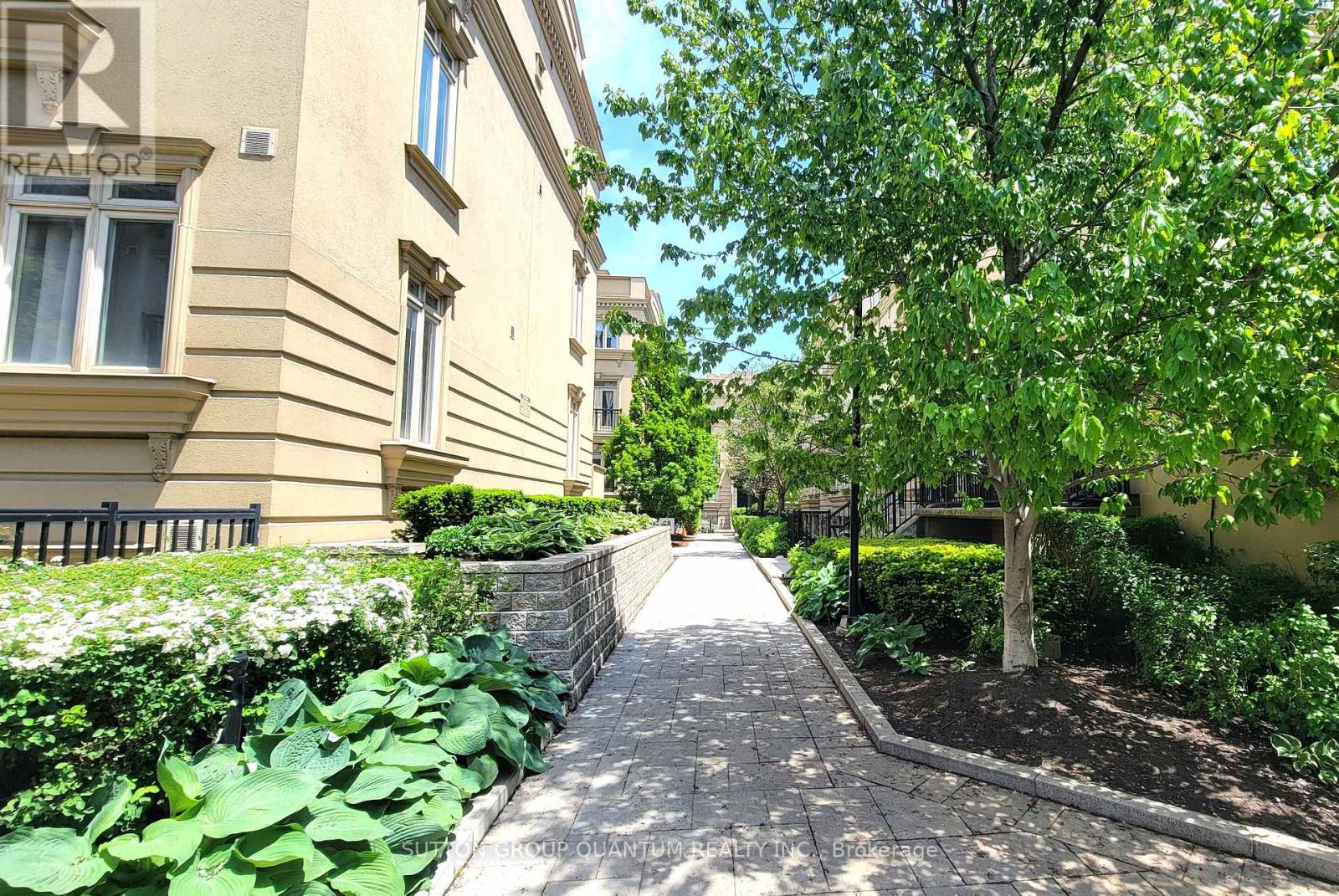 21 - 78 Carr Street, Toronto, Ontario  M5T 1B7 - Photo 4 - C12193732