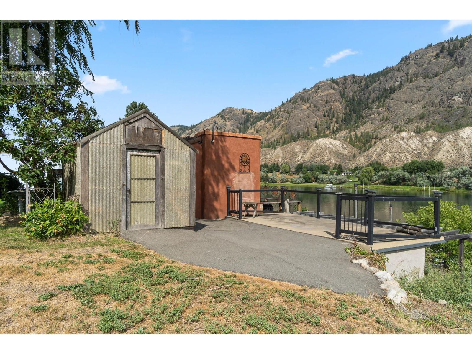 1747 OLD FERRY Road, Kamloops, BC V0E2M0
