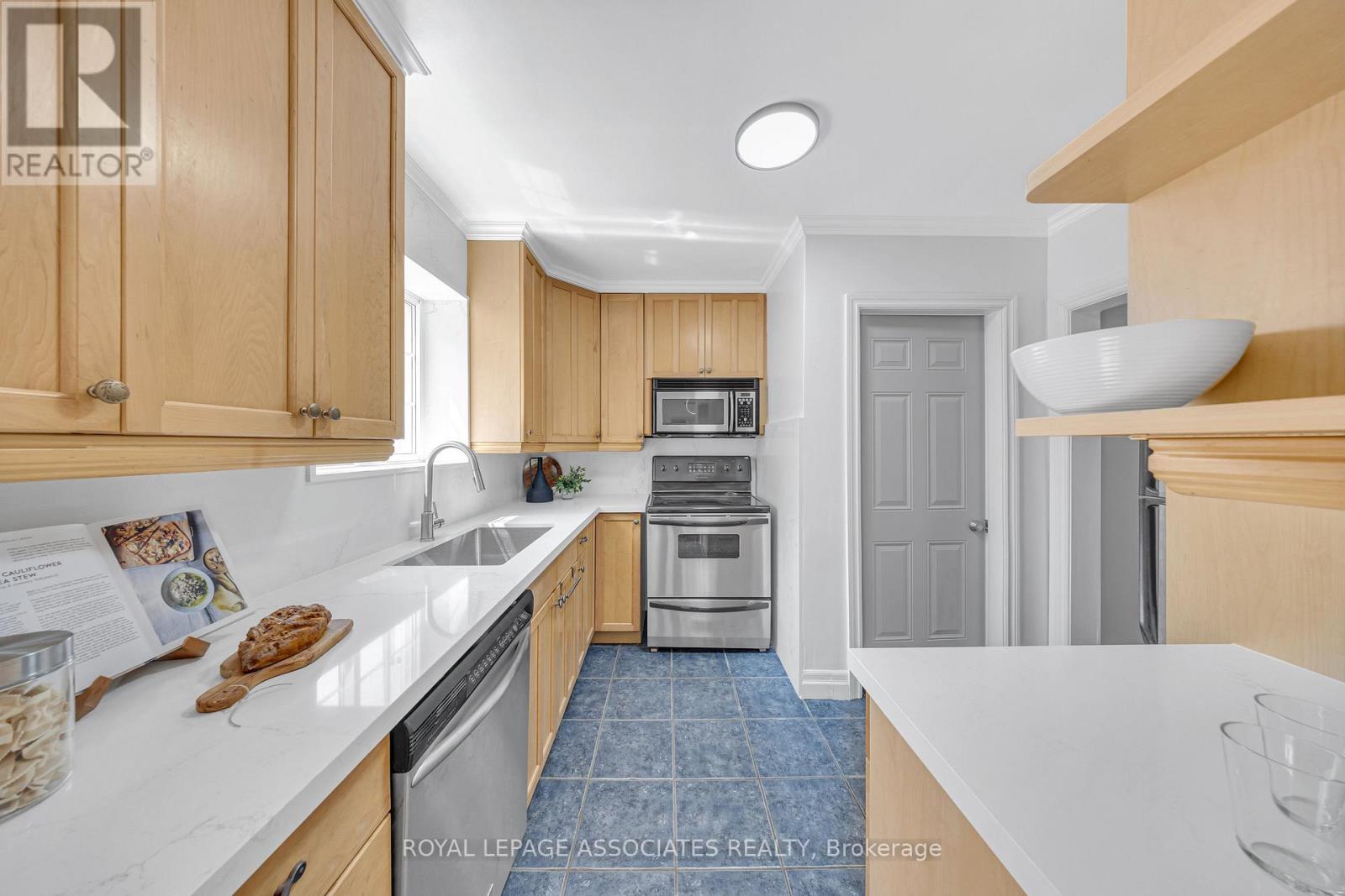 154 Vauxhall Drive, Toronto, Ontario  M1P 1R4 - Photo 13 - E12193721