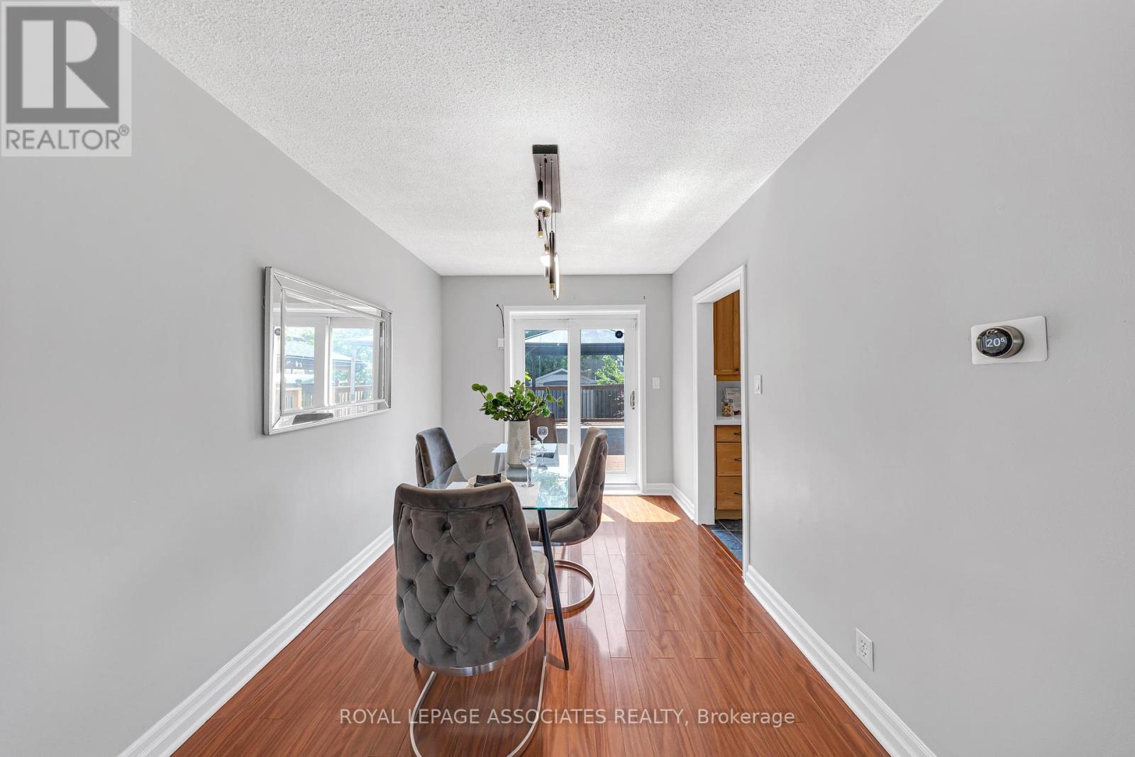 154 Vauxhall Drive, Toronto, Ontario  M1P 1R4 - Photo 6 - E12193721